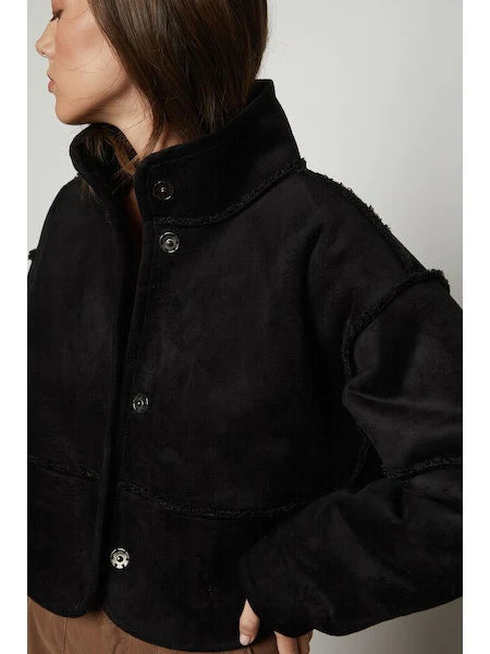 Kelly Short Lux Sherpa Reversible Jacket in Black – Mint Julep