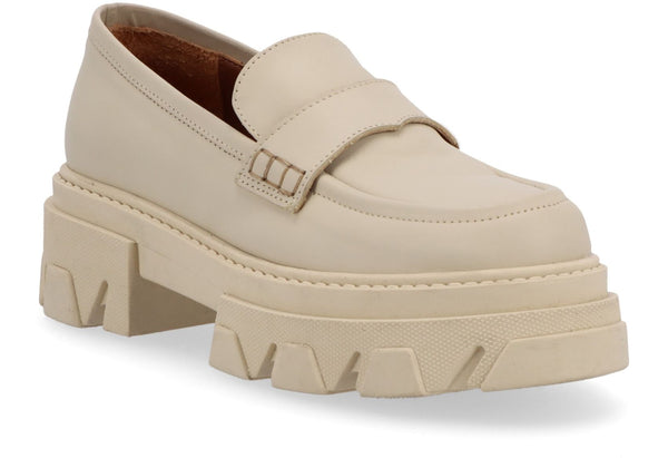 Trailblazer Beige Loafer