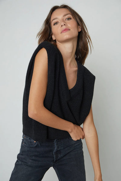 Leah Engineered Stitches Vest- Coal